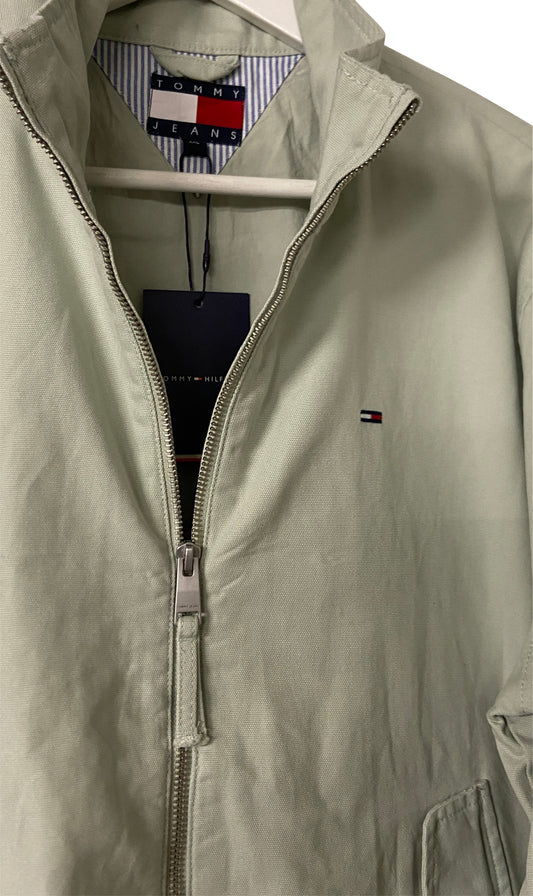 Veste Tommy Hilfiger Coupe Courte Zippée – Blouson Léger Mi-Saison Casual Chic (Bleu, Beige, Vert, Blanc)