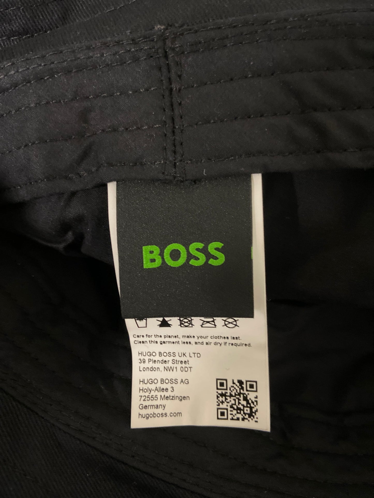 Bob BOSS Tennis Club Noir Brodé – Logo Raquettes