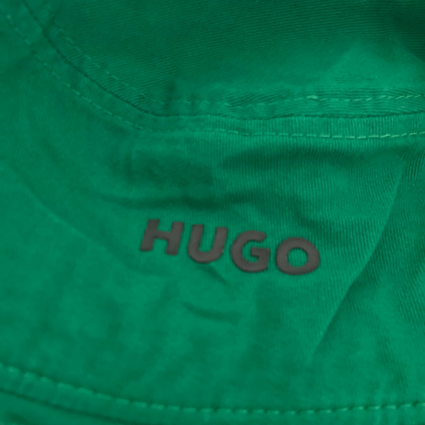 Bob HUGO pour femme - Bucket Hat