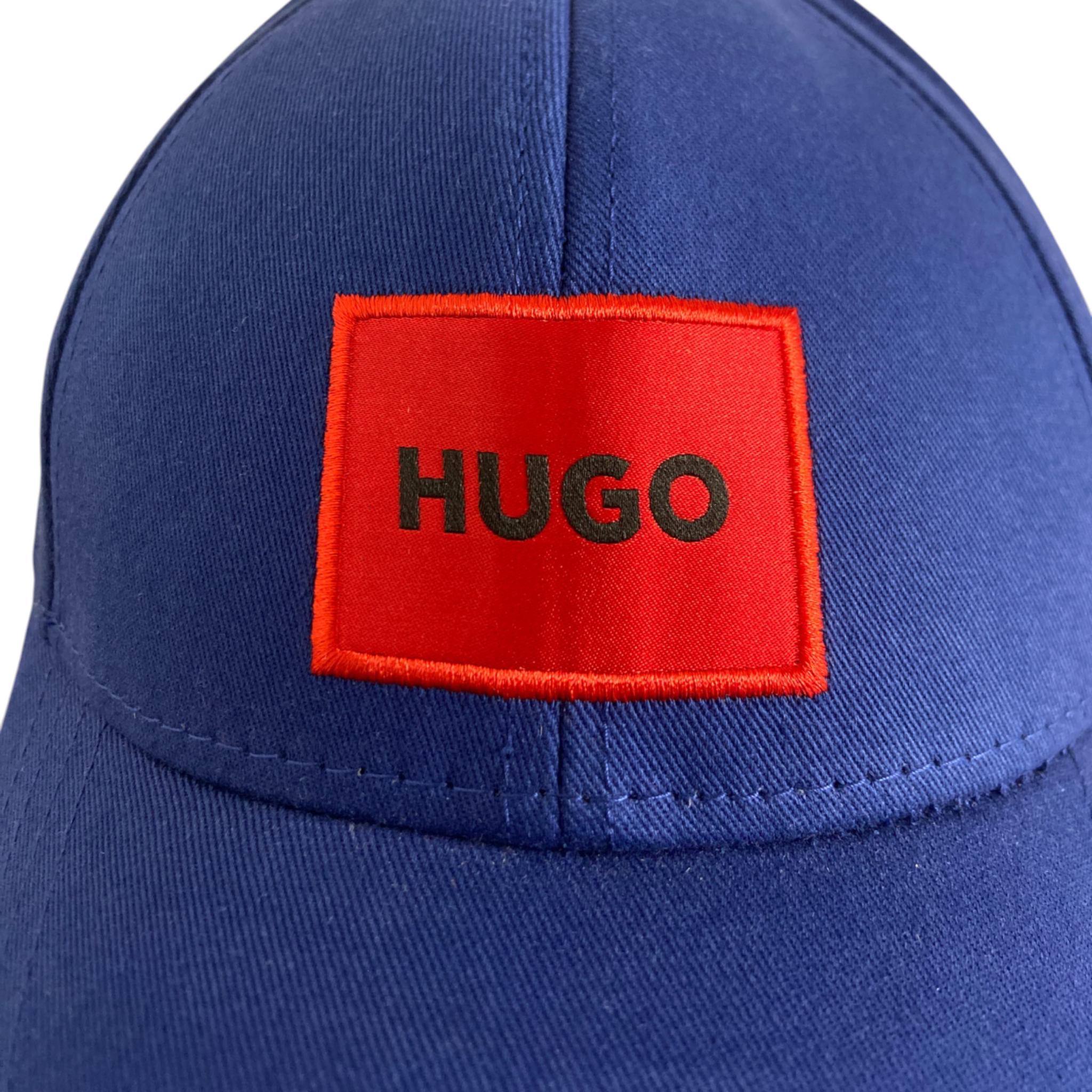 Casquette HUGO à Écusson Rouge – Baseball Cap Homme Premium