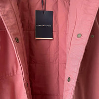 BITAMBS Tommy Hilfiger pink cotton canvas workwear jacket with button closure and striped interior lining