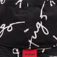 Bob HUGO Monogramme Noir & Blanc – Bucket Hat Homme